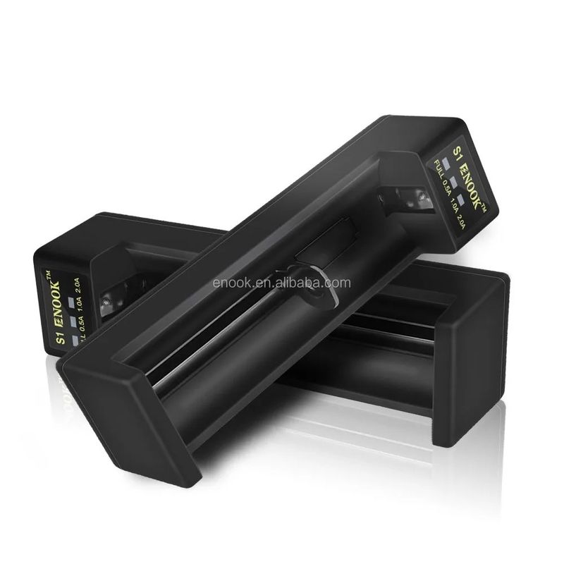 3.7V 2A リチウムイオンバッテリー充電器 18650 26650 16340 18490 21700 20700 バッテリー